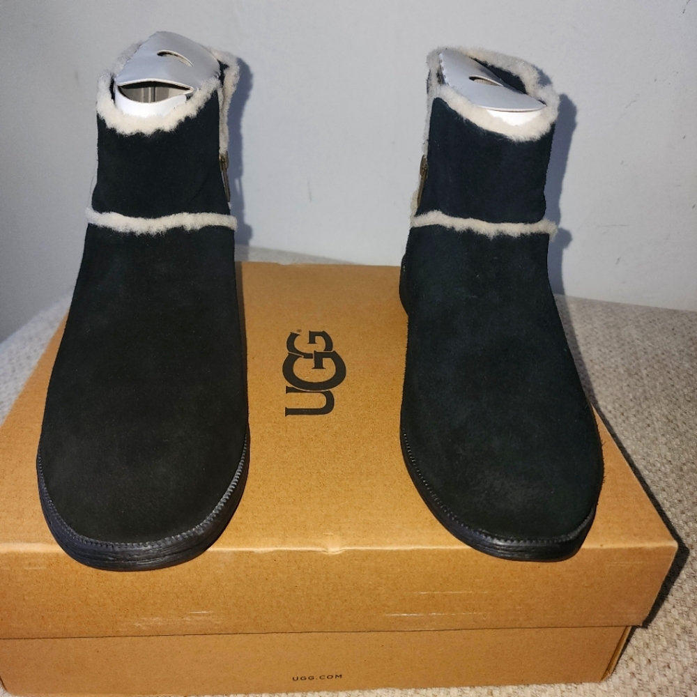 Brand New Ugg K Coletta Boot